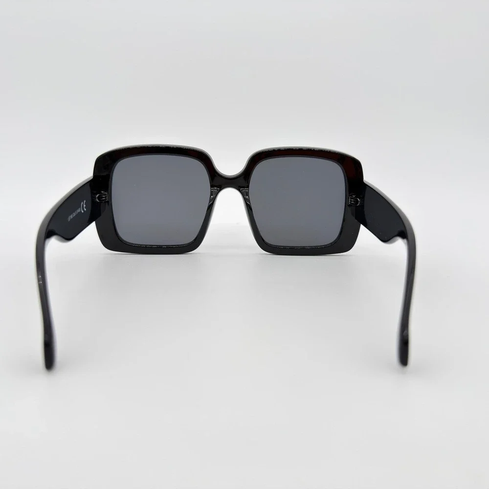 Unbranded oversized black
